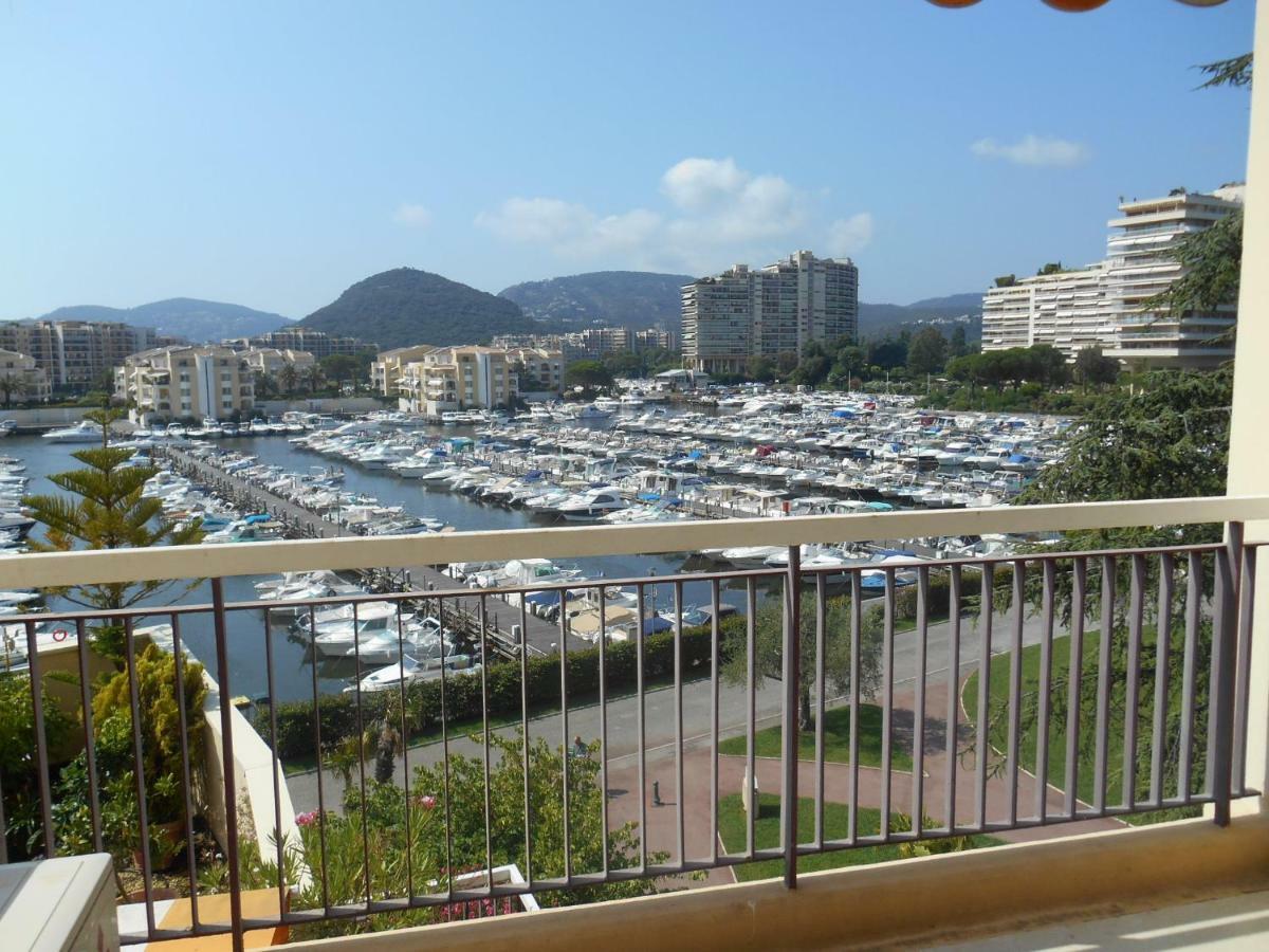 Appartement Le France - Vacances Cote D'Azur Mandelieu Buitenkant foto