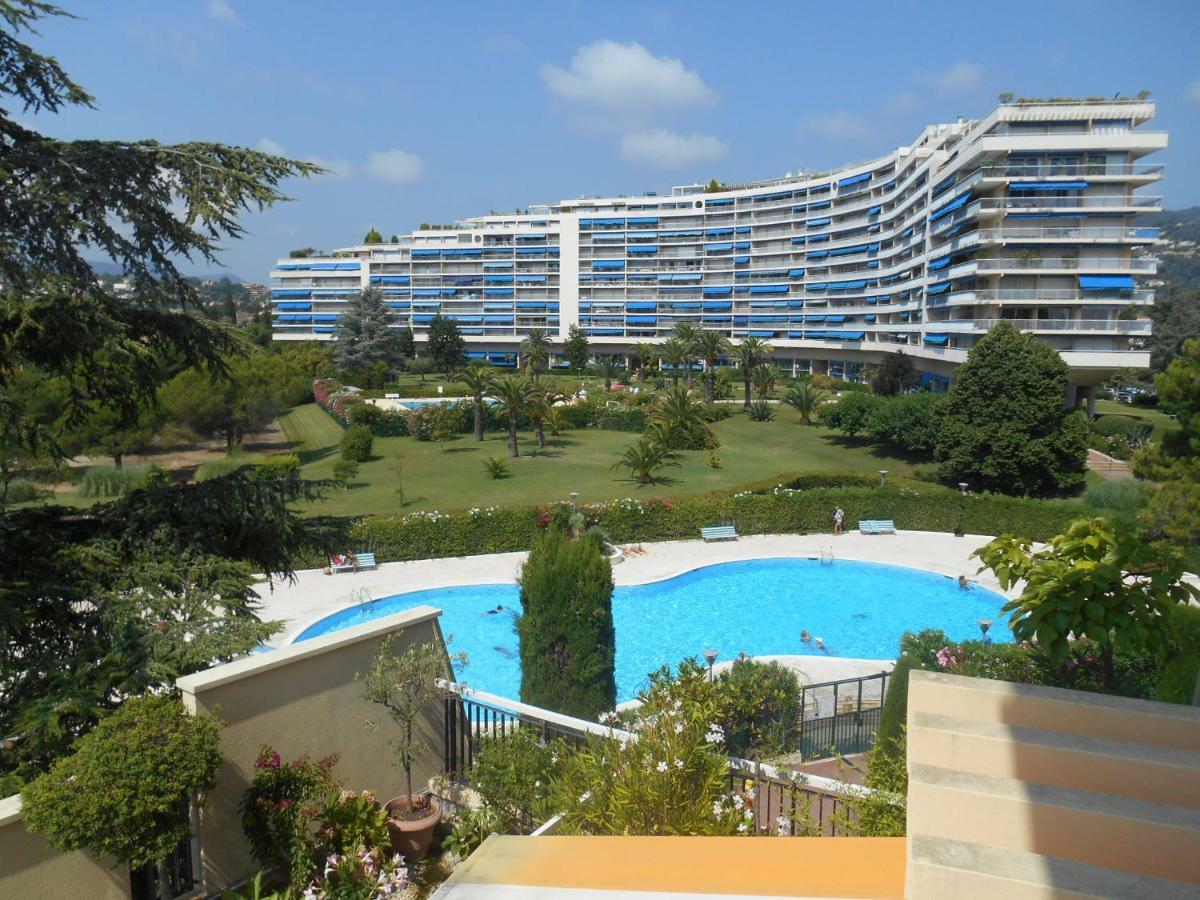 Appartement Le France - Vacances Cote D'Azur Mandelieu Buitenkant foto