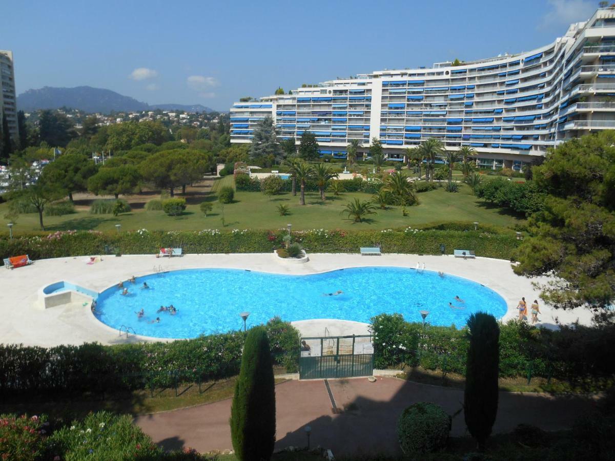 Appartement Le France - Vacances Cote D'Azur Mandelieu Buitenkant foto
